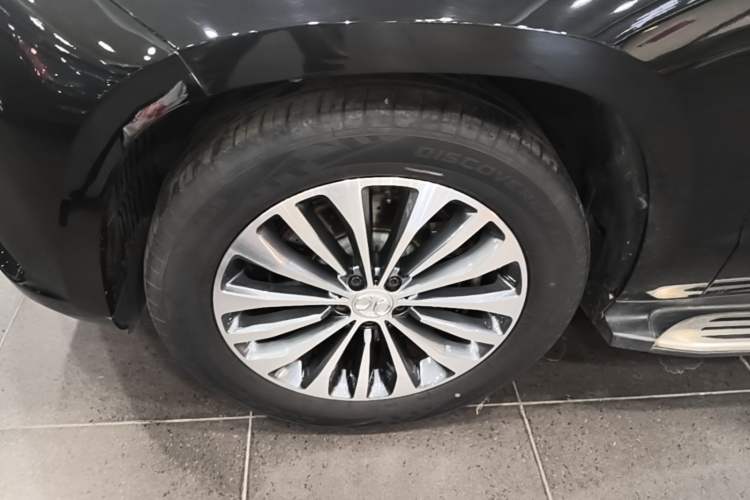 Used BAIC Off-Road BJ90 2021 4.0T Prestige Edition Left Front Wheel Hub