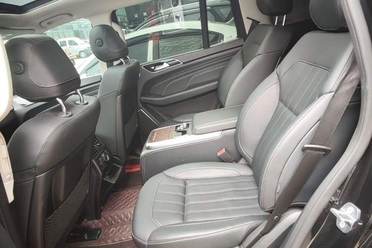 Used BAIC Off-Road BJ90 2021 4.0T Prestige Edition Left Rear Seat