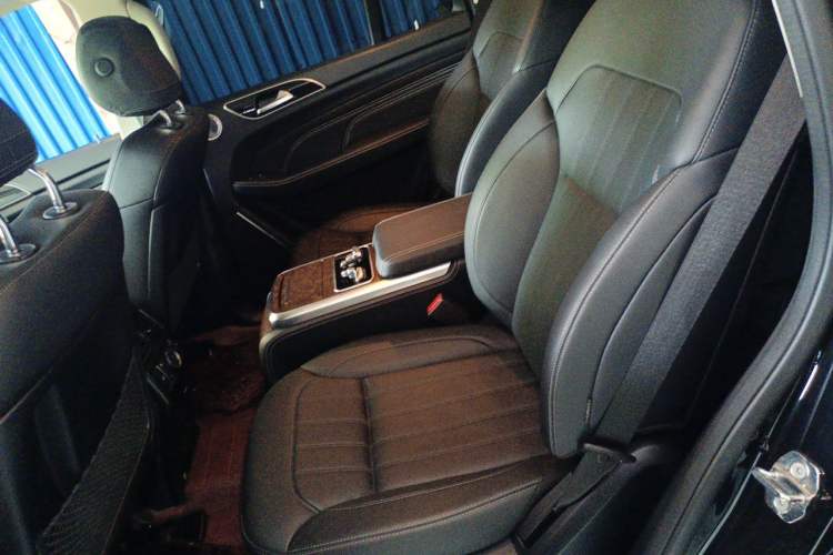Used BAIC Off-Road BJ90 2021 4.0T Prestige Edition Left Rear Seat