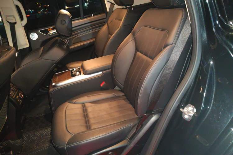 Used BAIC Off-Road BJ90 2021 4.0T Prestige Edition Left Rear Seat