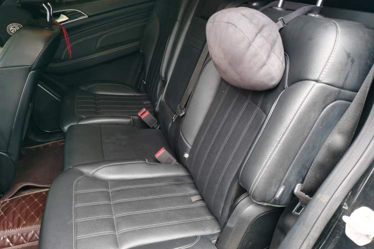 Used BAIC Off-Road BJ90 2021 3.0T Zhenrong Edition Left Rear Seat