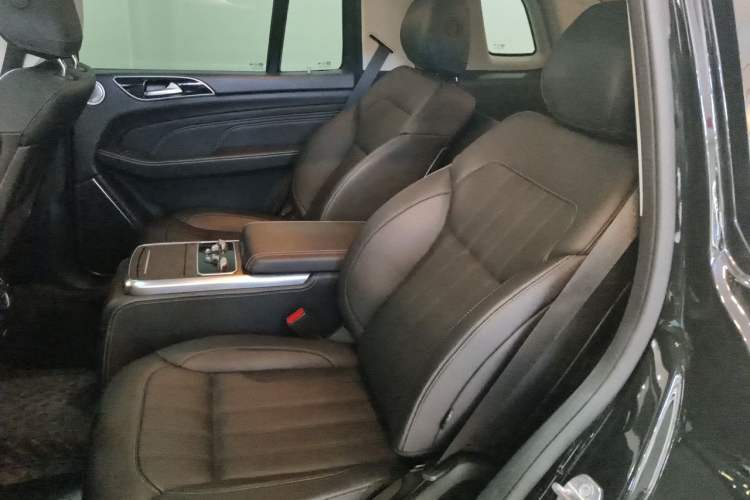 Used BAIC Off-Road BJ90 2021 4.0T Prestige Edition Left Rear Seat