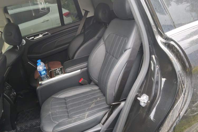 Used BAIC Off-Road BJ90 2021 4.0T Prestige Edition Left Rear Seat