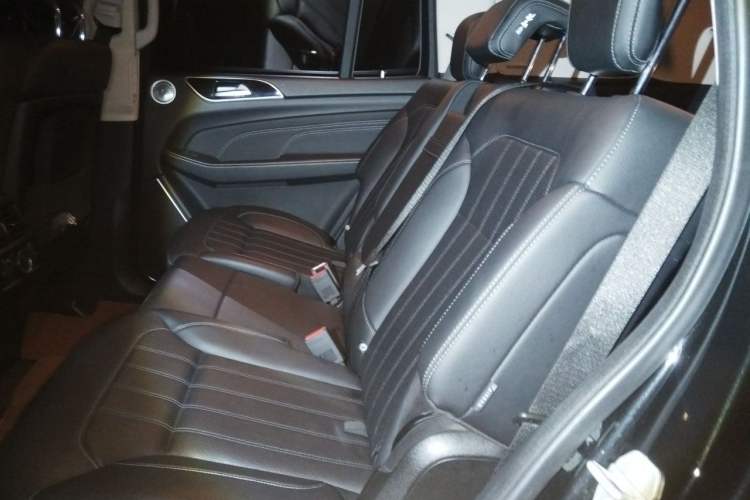 Used BAIC Off-Road BJ90 2021 3.0T Zhenrong Edition Left Rear Seat