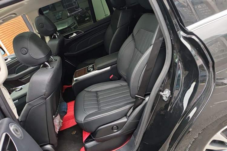 Used BAIC Off-Road BJ90 2021 4.0T Prestige Edition Left Rear Seat