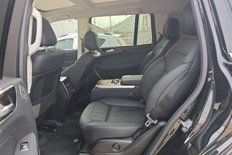 Used BAIC Off-Road BJ90 2021 4.0T Prestige Edition Left Rear Seat
