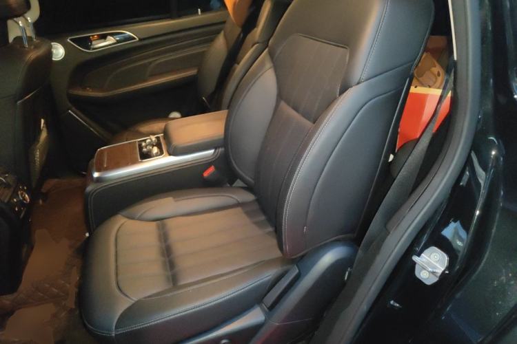 Used BAIC Off-Road BJ90 2021 4.0T Prestige Edition Left Rear Seat