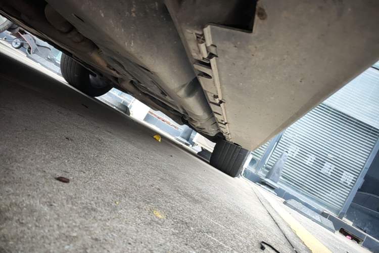 Used BAIC Off-Road BJ90 2021 4.0T Prestige Edition Left Side Sill