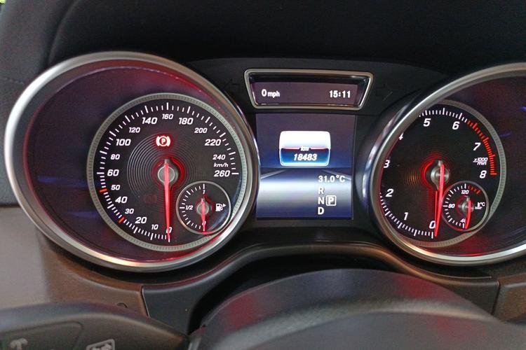 Used BAIC Off-Road BJ90 2021 3.0T Zhenrong Edition Odometer Close Up