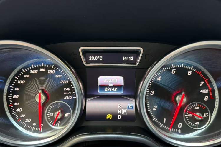 Used BAIC Off-Road BJ90 2021 3.0T Zhenrong Edition Odometer Close Up