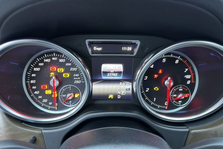 Used BAIC Off-Road BJ90 2021 4.0T Prestige Edition Odometer Close Up