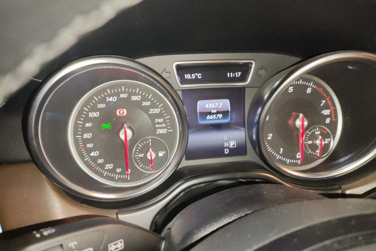 Used BAIC Off-Road BJ90 2021 4.0T Prestige Edition Odometer Close Up