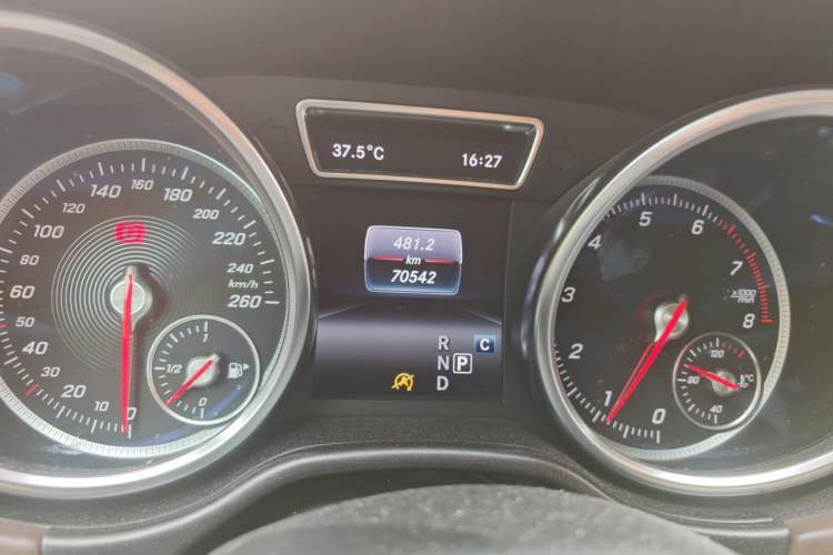 Used BAIC Off-Road BJ90 2021 4.0T Prestige Edition Odometer Close Up