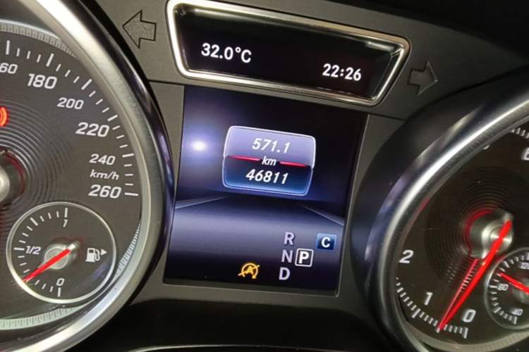 Used BAIC Off-Road BJ90 2021 4.0T Prestige Edition Odometer Close Up