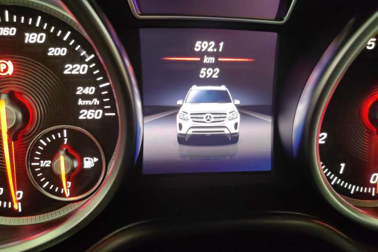 Used BAIC Off-Road BJ90 2021 4.0T Prestige Edition Odometer Close Up