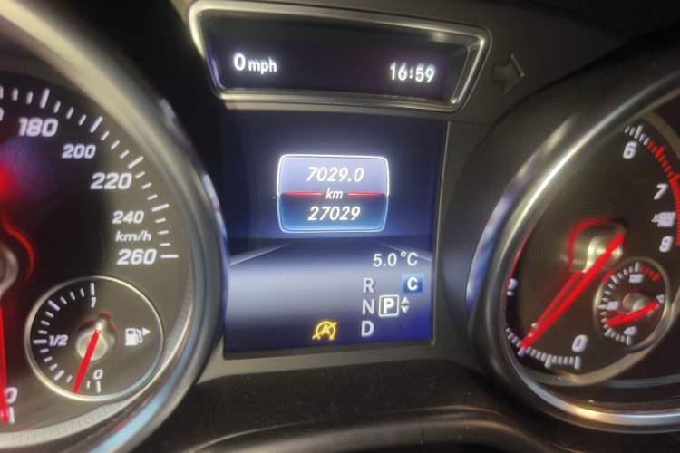 Used BAIC Off-Road BJ90 2021 4.0T Prestige Edition Odometer Close Up