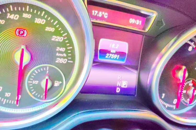 Used BAIC Off-Road BJ90 2021 3.0T Zhenrong Edition Odometer Close Up