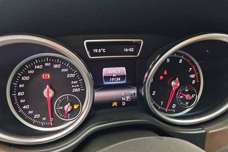 Used BAIC Off-Road BJ90 2021 4.0T Prestige Edition Odometer Close Up