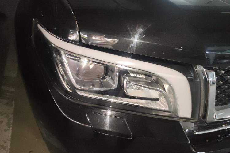 Used BAIC Off-Road BJ90 2021 3.0T Zhenrong Edition Right Front Headlight