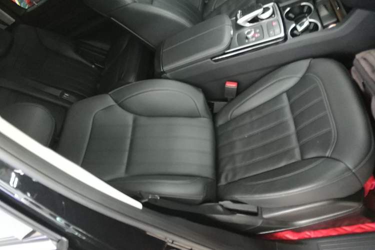 Used BAIC Off-Road BJ90 2021 3.0T Zhenrong Edition Right Front Seat