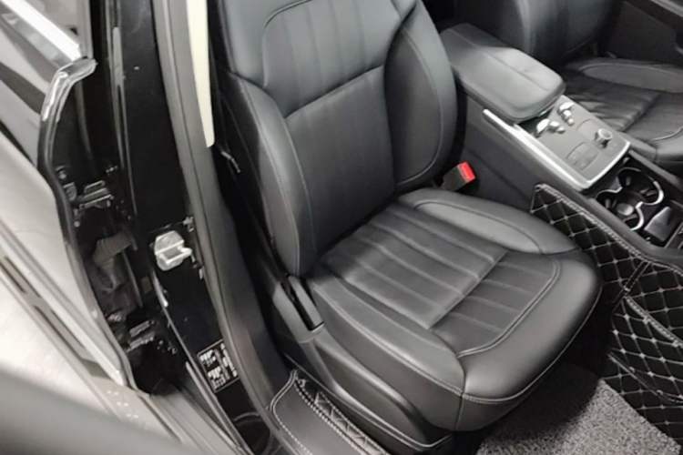 Used BAIC Off-Road BJ90 2021 3.0T Zhenrong Edition Right Front Seat