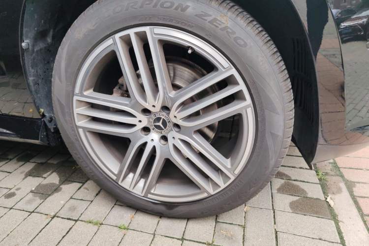 Used BAIC Off-Road BJ90 2021 3.0T Zhenrong Edition Right Front Wheel Hub