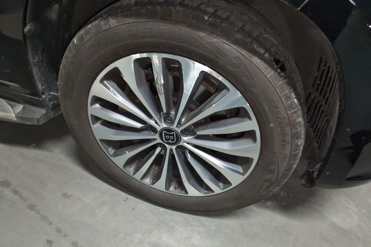 Used BAIC Off-Road BJ90 2021 3.0T Zhenrong Edition Right Front Wheel Hub