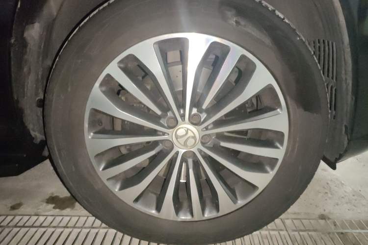 Used BAIC Off-Road BJ90 2021 4.0T Prestige Edition Right Front Wheel Hub