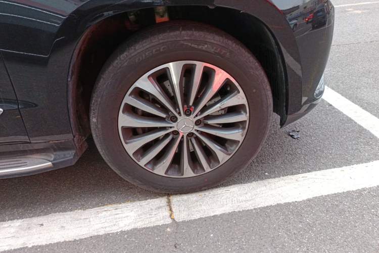 Used BAIC Off-Road BJ90 2021 4.0T Prestige Edition Right Front Wheel Hub