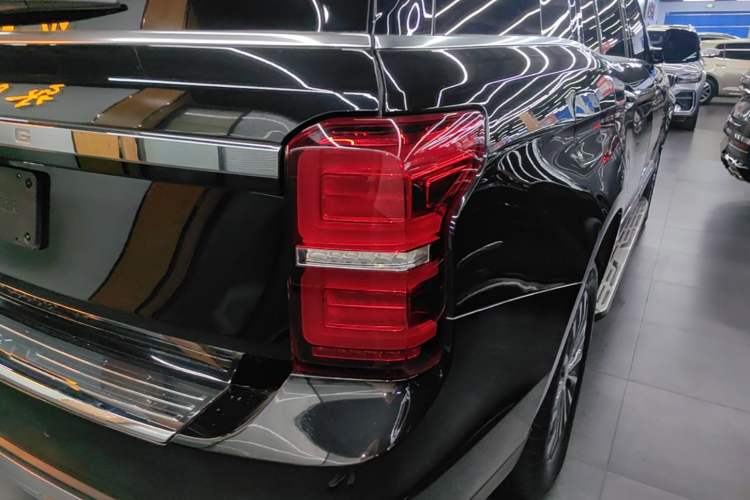 Used BAIC Off-Road BJ90 2021 3.0T Zhenrong Edition Right Rear Taillight