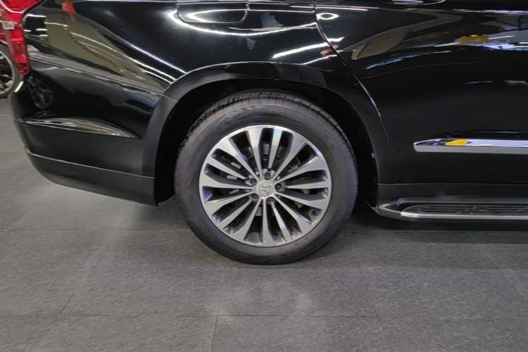 Used BAIC Off-Road BJ90 2021 3.0T Zhenrong Edition Right Rear Wheel Hub