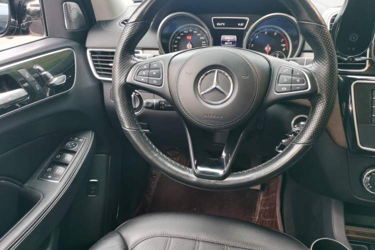 Used BAIC Off-Road BJ90 2021 3.0T Zhenrong Edition Steering Wheel