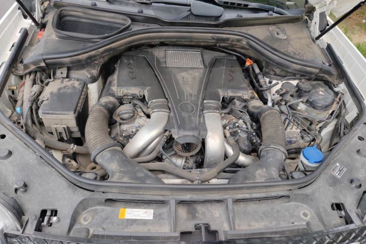 Used BAIC Off-Road BJ90 2021 4.0T Prestige Edition Engine Bay