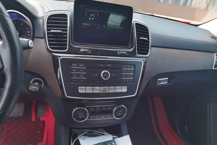 Used BAIC Off-Road BJ90 2023 3.0T Classic Edition Shanhe Edition Knight Edition Audio And AC Panel