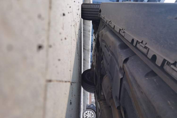 Used BAIC Off-Road BJ90 2023 3.0T Classic Edition Shanhe Edition Knight Edition Chassis Rear Left