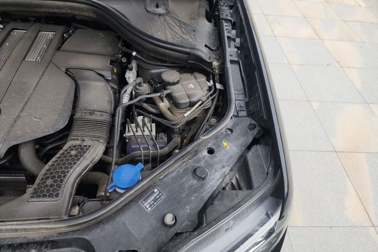 Used BAIC Off-Road BJ90 2023 3.0T Classic Edition Supreme Edition Engine Bay Left