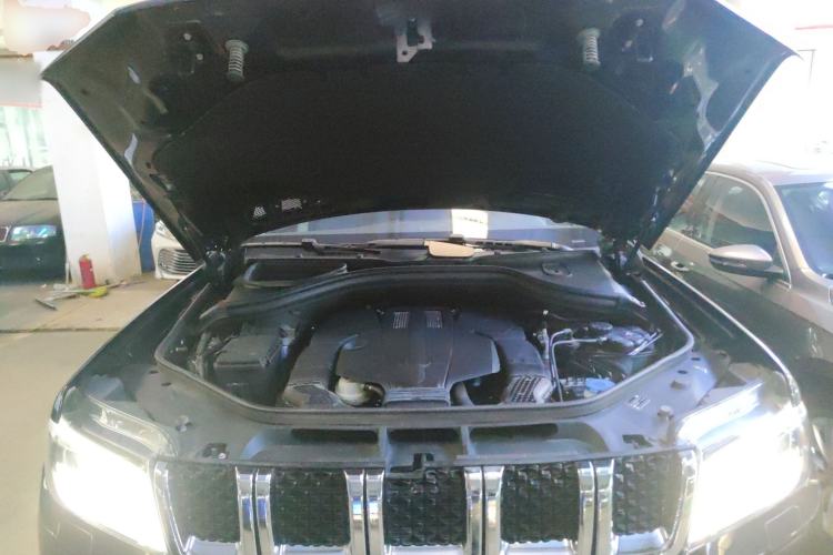 Used BAIC Off-Road BJ90 2023 3.0T Classic Edition Supreme Edition Engine Bay