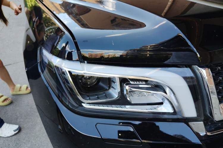 Used BAIC Off-Road BJ90 2023 3.0T Classic Edition Shanhe Edition Knight Edition Right Front Headlight