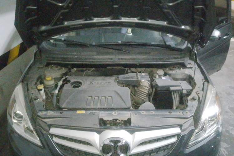 Used BAIC Off-Road E Series 2012 Hatchback 1.3L Manual Liking Edition Engine Bay