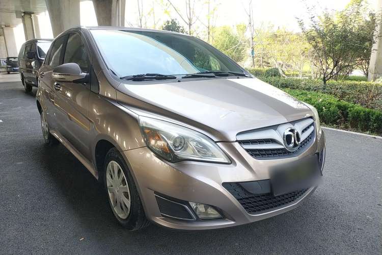 Used BAIC Off-Road E Series 2012 Hatchback 1.3L Manual Liking Edition Front Right 45 Deg