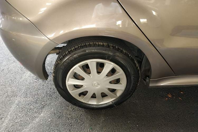 Used BAIC Off-Road E Series 2012 Hatchback 1.3L Manual Liking Edition Right Rear Wheel Hub