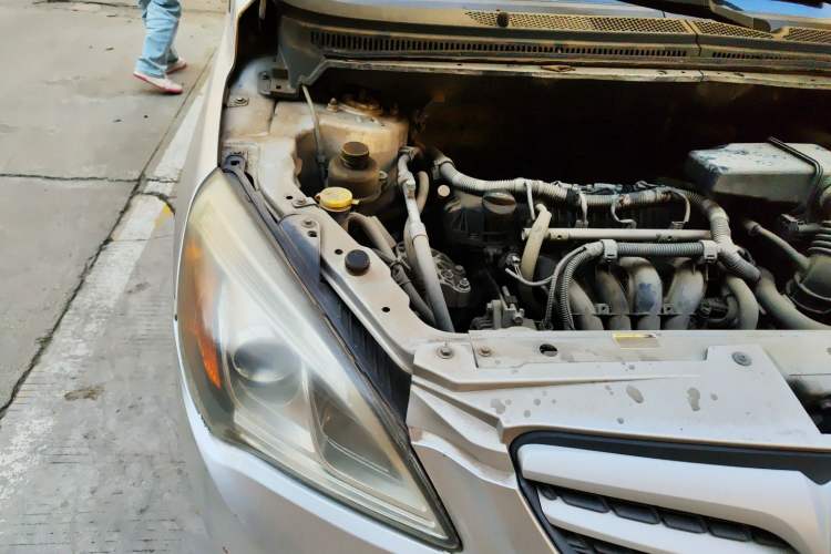 Used BAIC Off-Road E Series 2012 Hatchback 1.3L Manual Liking Edition Engine Bay Right