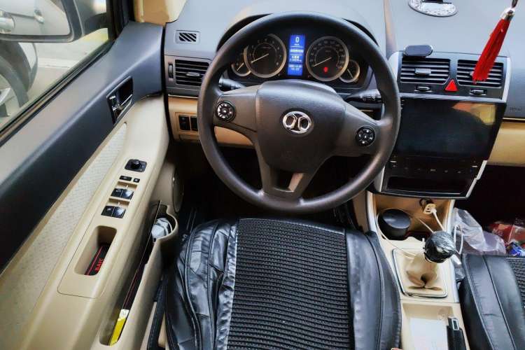 Used BAIC Off-Road E Series 2012 Hatchback 1.3L Manual Liking Edition Steering Wheel
