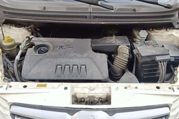 Used BAIC Off-Road E Series 2012 Hatchback 1.5L Automatic Leshang Version Engine Bay