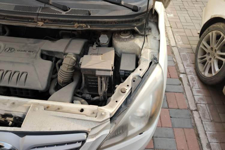 Used BAIC Off-Road E Series 2012 Hatchback 1.5L Manual Leshang Version Engine Bay Left