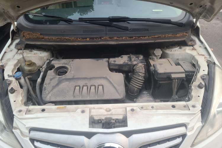 Used BAIC Off-Road E Series 2012 Hatchback 1.5L Automatic Leshang Version Engine Bay