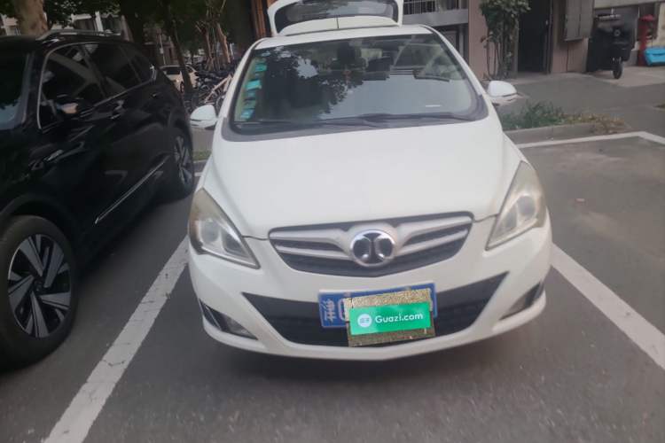 Used BAIC Off-Road E Series 2012 Hatchback 1.5L Automatic Leshang Version Front