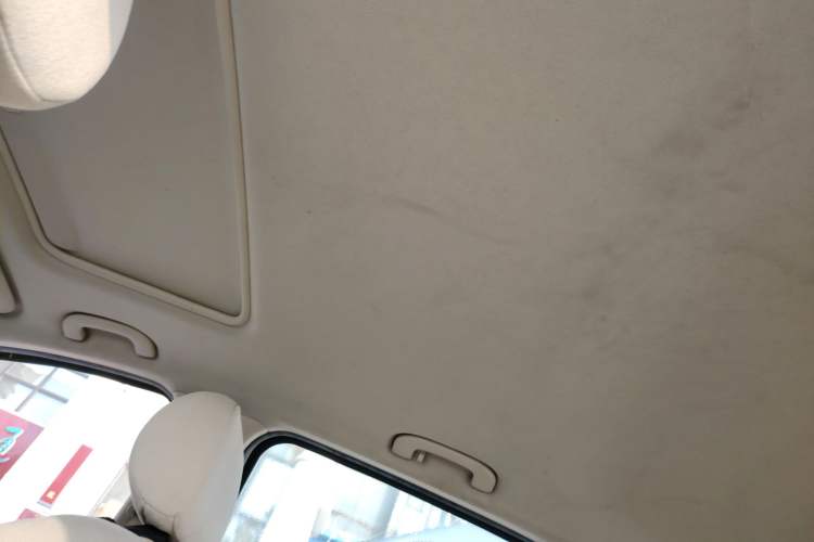 Used BAIC Off-Road E Series 2012 Hatchback 1.5L Manual Leshang Version Headliner