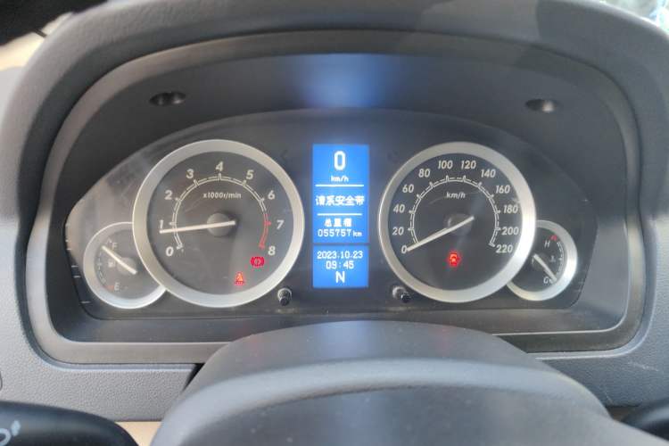Used BAIC Off-Road E Series 2012 Hatchback 1.5L Automatic Leshang Version Instrument Cluster