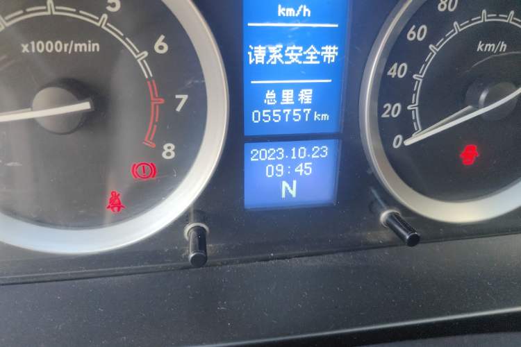 Used BAIC Off-Road E Series 2012 Hatchback 1.5L Automatic Leshang Version Odometer Close Up